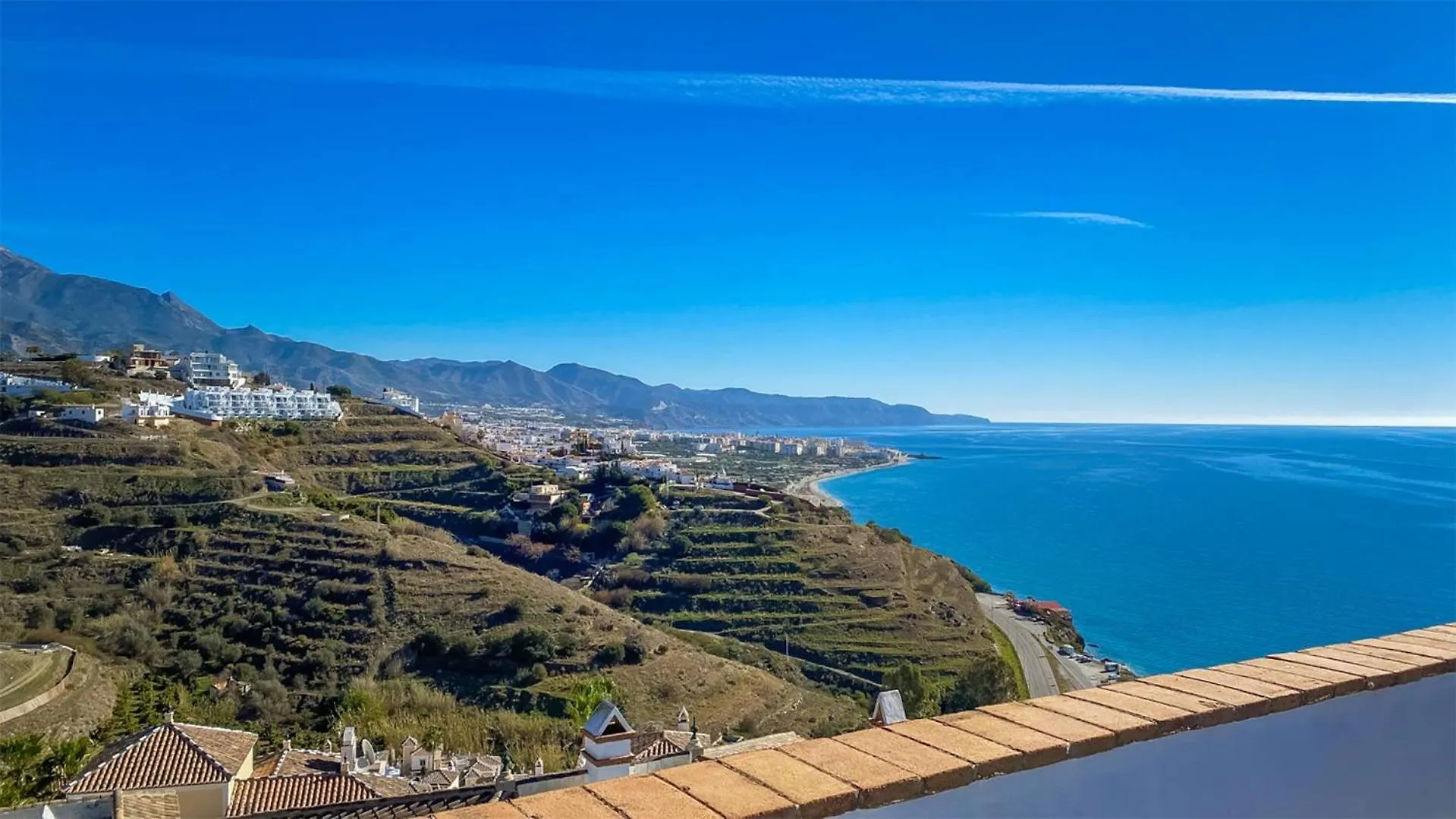 Atico En Alquiler De Ensueno Cerca De Nerja Apartment Torrox